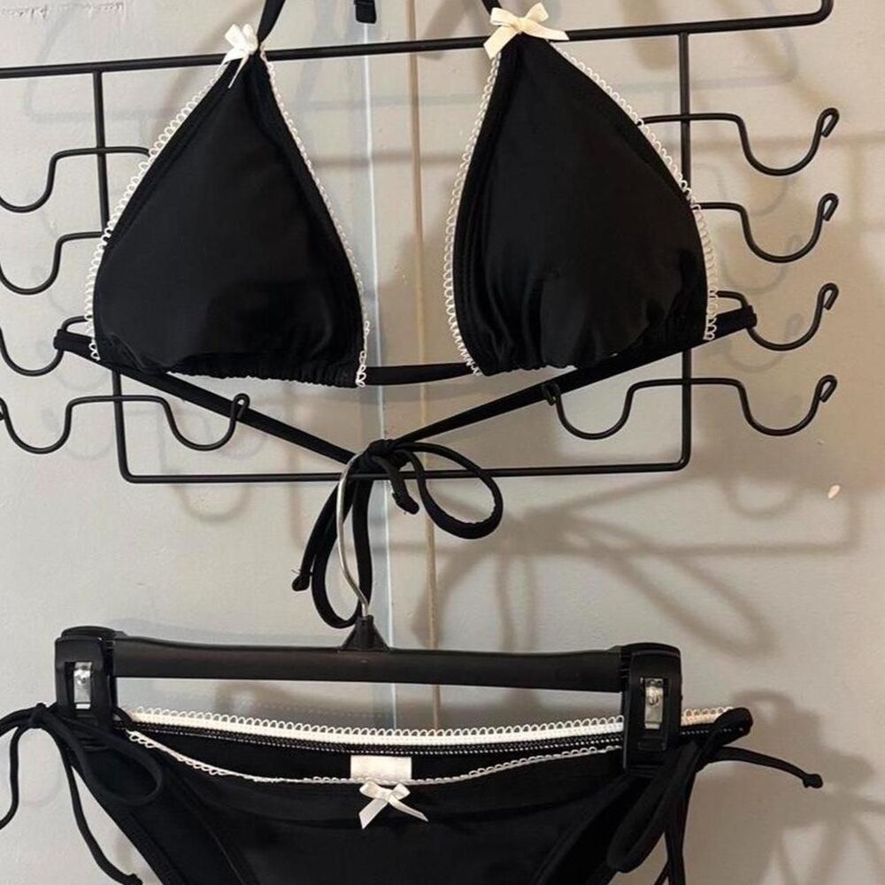 Wild-fable Women's Black Bikinis-and-tankini-sets